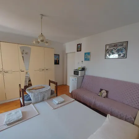 The Location In Makarska,free P,apt Mile,bikes Gæstehus