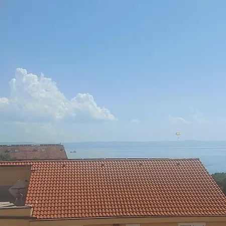 Guest house The Location In Makarska,free P, Option Bikes Makarska