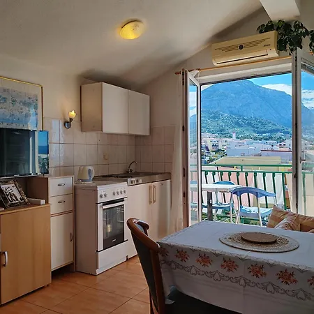 The Location In Makarska,free P,apt Mile,bikes Gæstehus Makarska